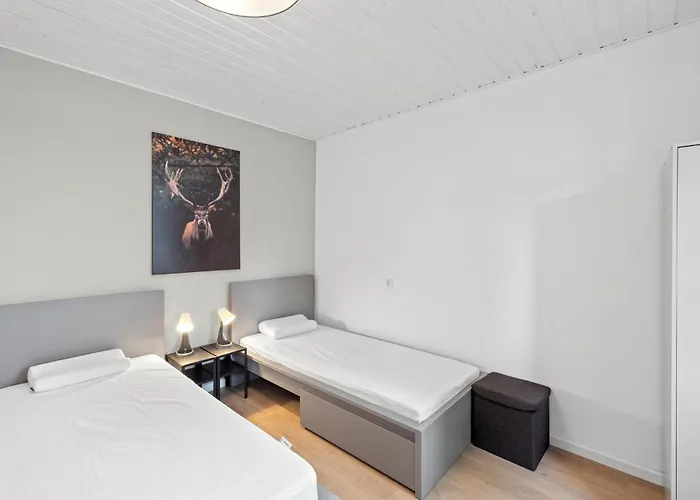 2 Bedroom Awesome In *