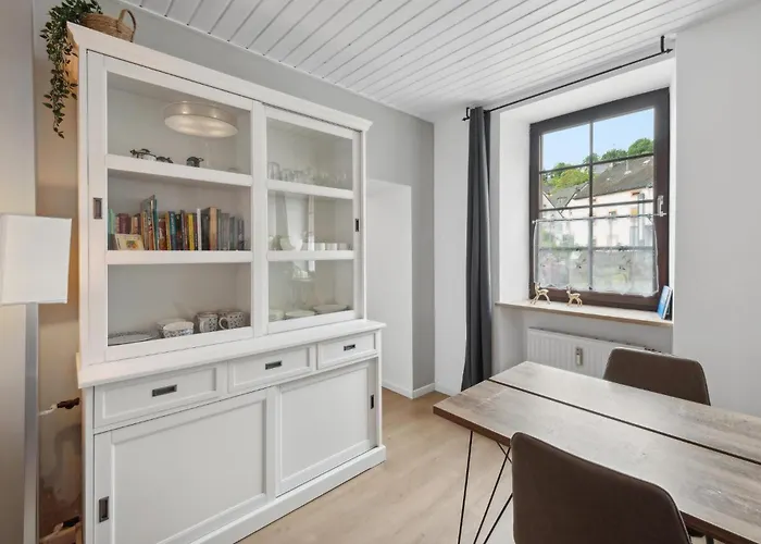 2 Bedroom Awesome In Apartamento