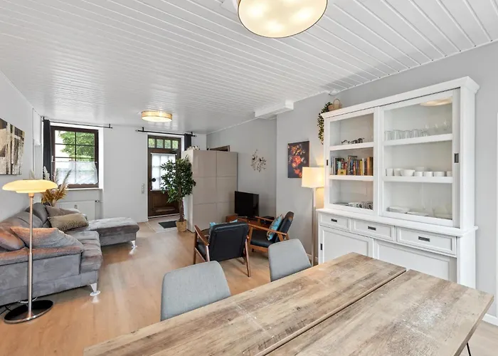 2 Bedroom Awesome In Malberg